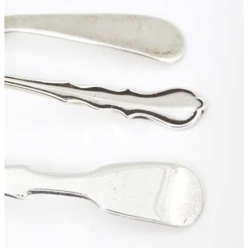 623 - Assorted silver items to include a caddy spoon hallmarked Sheffield 1953, maker James Dixon & Sons L... 