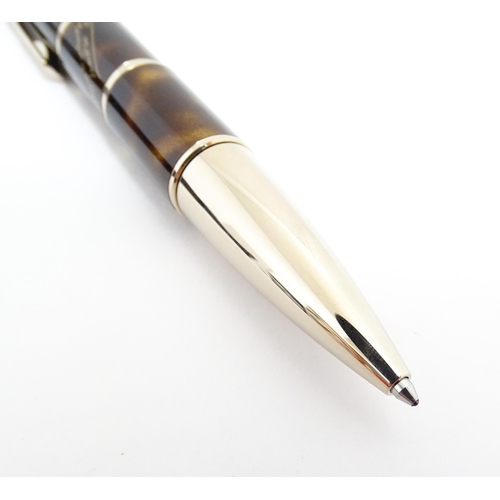 1225 - A c2005 Montblanc 'Writers Edition' Miguel de Cervantes ballpoint pen, number 12420 of 17000, in pre... 