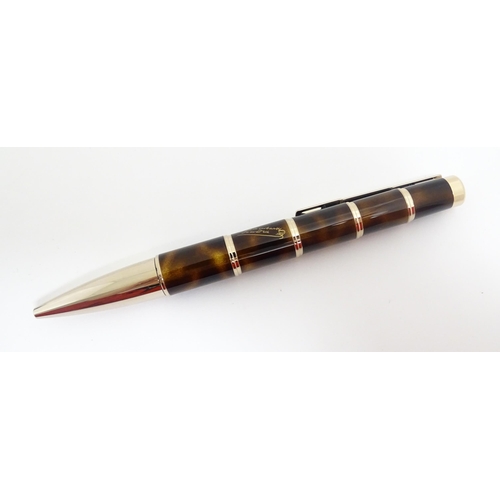 1225 - A c2005 Montblanc 'Writers Edition' Miguel de Cervantes ballpoint pen, number 12420 of 17000, in pre... 