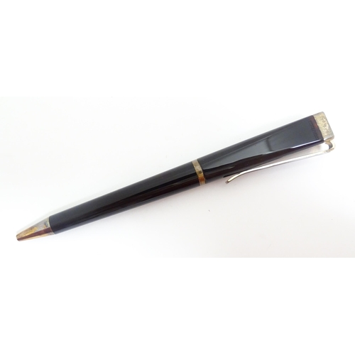 1228 - A c2004 Montblanc Meisterstück 'Writers Edition' Franz Kafka ballpoint pen, number 05772 of 16500, w... 