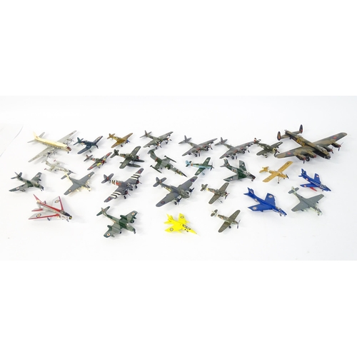 1439 - Toys: A quantity of Airfix scale model planes to include De Havilland Mosquito, Avro Lancaster, Engl... 