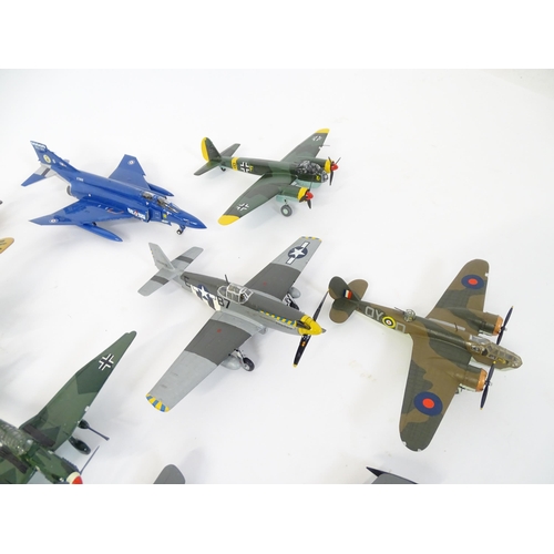 1440 - Toys: A quantity of Airfix model planes to include Gloster Javelin, Whitley, Mustang, etc. (Approx. ... 