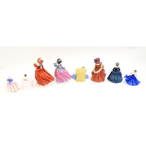 195 - A quantity of Royal Doulton ladies to include Elaine no. 3214, Dinky Do no. 1678, Sara no. 3219, Aut... 