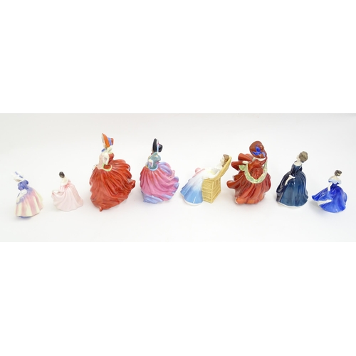 195 - A quantity of Royal Doulton ladies to include Elaine no. 3214, Dinky Do no. 1678, Sara no. 3219, Aut... 