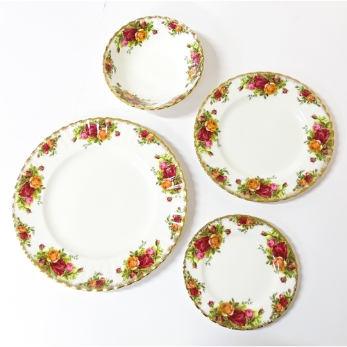 254 - A large quantity of Royal Albert tea and dinner wares in the Old Country Roses pattern, comprising p... 