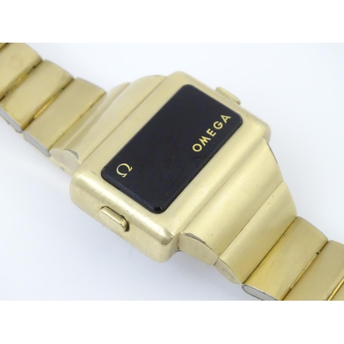 1041 - A vintage Omega 'Time Computer' LED / digital gentlemans wristwatch with gold plated stainless steel... 