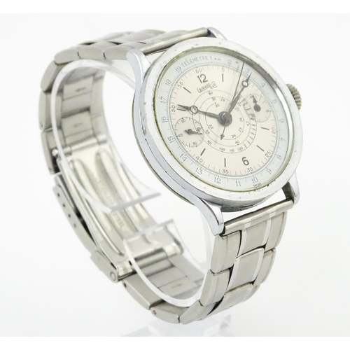 1044 - A gentlemans Swiss stainless steel wristwatch the dial signed Eberhard & Co. with centre seconds, su... 