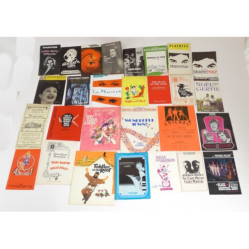 1555 - A quantity of assorted 20thC theatre programmes / souvenirs to include The Sound of Music, How the W... 