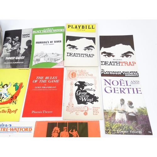 1555 - A quantity of assorted 20thC theatre programmes / souvenirs to include The Sound of Music, How the W... 