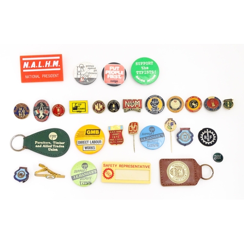 2108 - Trade Union Interest: a quantity of assorted badges, pins, etc. to include NUM Notts Area, Hem-Heath... 