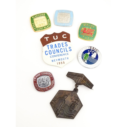 2110 - Trade Union Interest: a quantity of assorted badges, pins, etc. to include Fire Brigades Union, TUC,... 