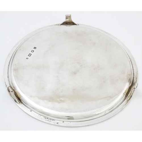 448 - A silver salver / card tray hallmarked London 1946, maker Edward Barnard & Sons Ltd. Approx. 8