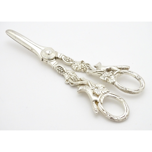 306 - Silver grape shears with fruiting vine and fox decoration hallmarked Sheffield 1971, maker J B Chatt... 