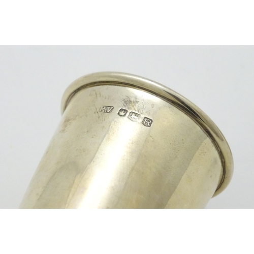 309 - A silver sugar caster hallmarked Sheffield 1959, maker Viner's Ltd. Approx. 5 3/4