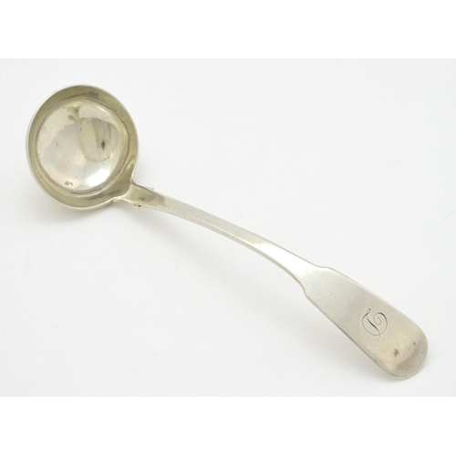 345 - A Scottish provincial silver Fiddle pattern sauce ladle hallmarked Dundee 1820 (Pot of Lilies x4) Ap... 