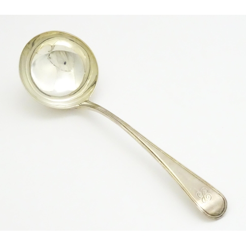 362 - A Geo III silver Old English Thread pattern sauce ladle hallmarked London 1798, Stephen Adams II. Ap... 