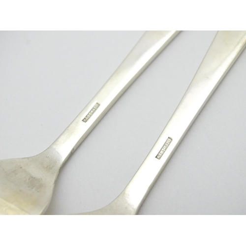 577 - A pair of Art Deco silver sweetmeat servers hallmarked Sheffield 1945, maker Frank Cobb & Co. Ltd. C... 