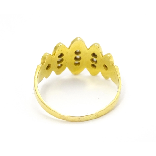 694 - Mourning / Memorial Jewellery: A Victorian gold ring set with diamonds and black enamel detail. Ring... 