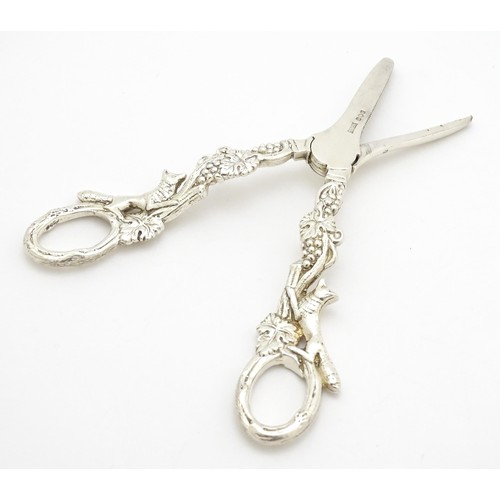 306 - Silver grape shears with fruiting vine and fox decoration hallmarked Sheffield 1971, maker J B Chatt... 