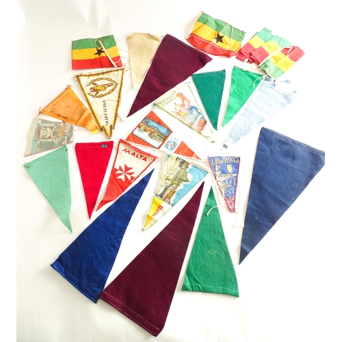 1118 - A quantity of assorted 20thC flags and pennants to include South Africa, Malta, Senegal, Cornwall, D... 