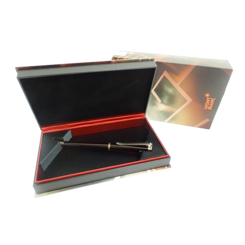 1223 - A c2004 Montblanc Meisterstück 'Writers Edition' Franz Kafka ballpoint pen, number 05772 of 16500, w... 