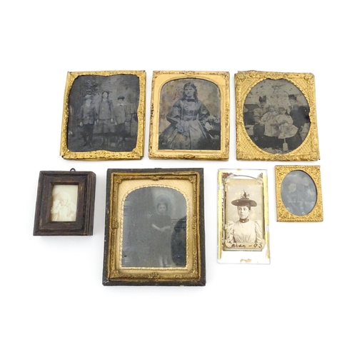 1166 - Seven assorted early photographs, daguerreotypes, etc. to include family portraits, a portrait of a ... 