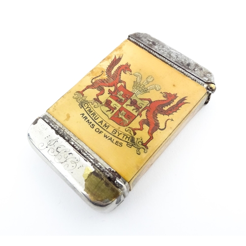 1170 - A 20thC Welsh vesta case decorated with a vignette depicting Conway / Conwy Castle to one side, the ... 