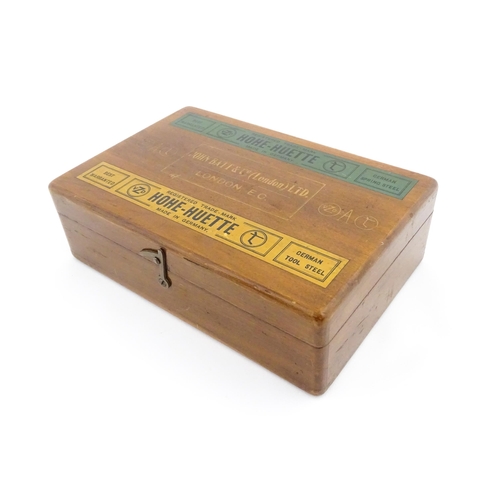 1184 - A 20thC advertising box marked to top 'John Batt & Co. (London) Ltd. Registered Trade-mark Hohe-Huet... 