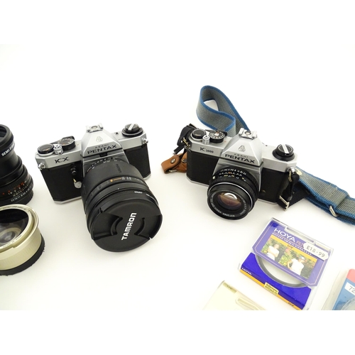 1185 - A Pentax Asahi K1000 and Pentax Asahi KX with Tamron Aspherical 28-200mm lens together with a Centon... 