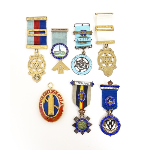 1228 - Freemasonry Interest : seven silver & enamelled masonic jewels / medals, comprising : Steward, Royal... 