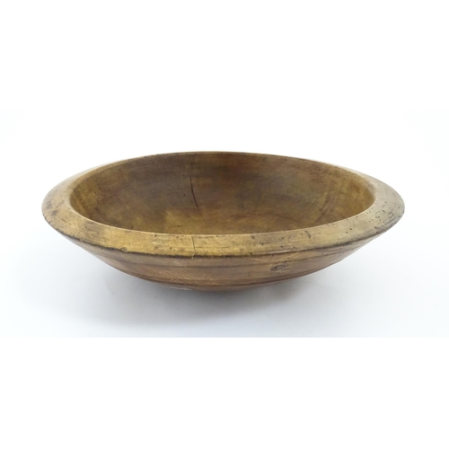 1268 - A large late 19th / early 20thC turned sycamore bowl. Approx. 5 1/4