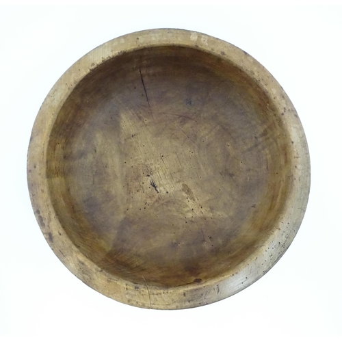 1268 - A large late 19th / early 20thC turned sycamore bowl. Approx. 5 1/4