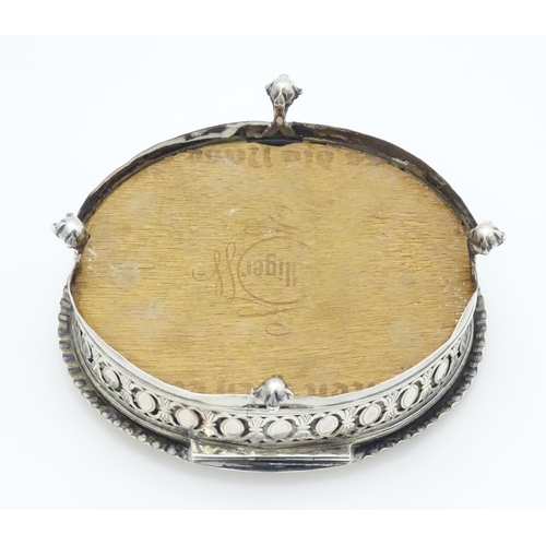 460 - WITHDRAWN FROM AUCTION
A Geo III silver lidded box decorated with embossed landscape scene to top wi... 