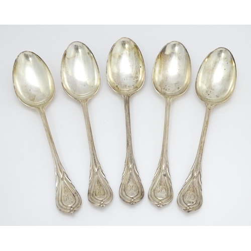 478 - A set of five Victorian silver Lily pattern dessert spoons hallmarked Sheffield 1898, maker John Rou... 