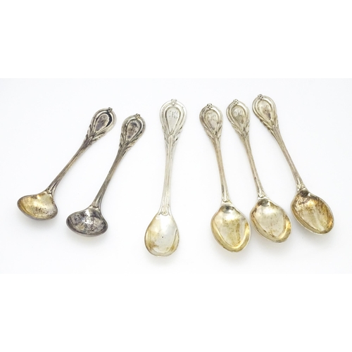 482 - A quantity of assorted Victorian silver Lily pattern spoons to include two salt spoons, a mustard sp... 