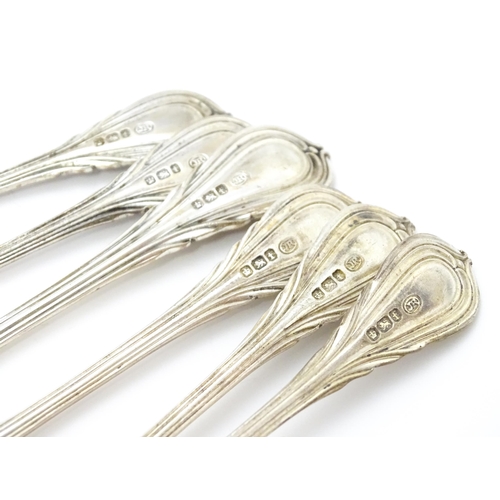 482 - A quantity of assorted Victorian silver Lily pattern spoons to include two salt spoons, a mustard sp... 