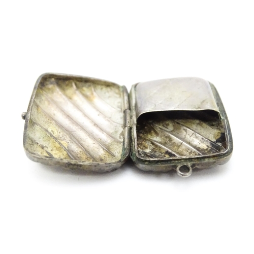 503 - A Victorian small silver vesta case hallmarked Birmingham 1890, maker Charles Edward Soloman. Approx... 