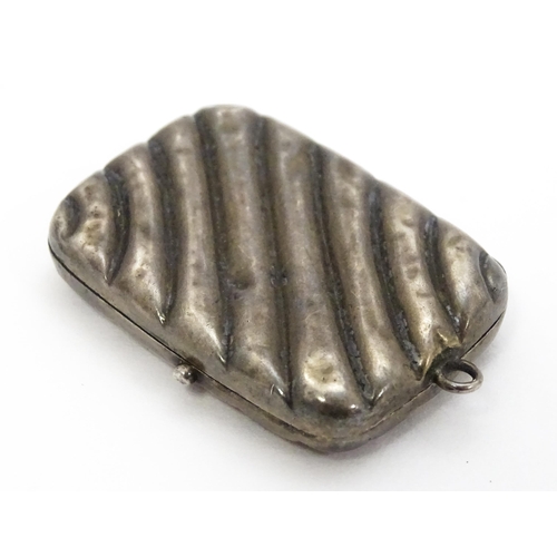 503 - A Victorian small silver vesta case hallmarked Birmingham 1890, maker Charles Edward Soloman. Approx... 