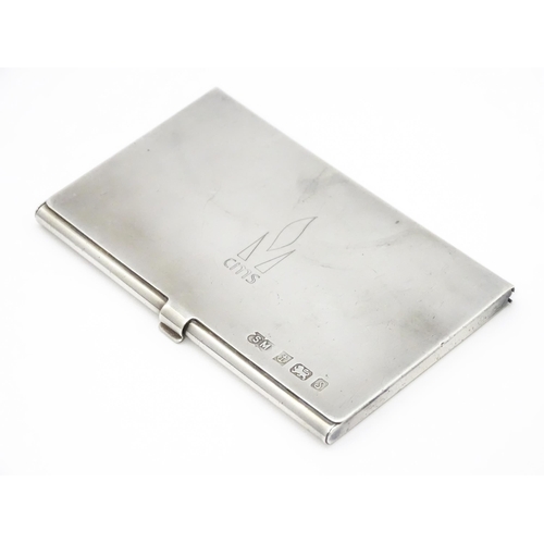 543 - A silver card case hallmarked Birmingham 1992, maker SM. Approx. 3 3/4