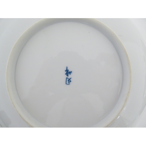 55A - Six assorted Japanese items to include plates decorated with flowers and birds, dishes with scrolled... 