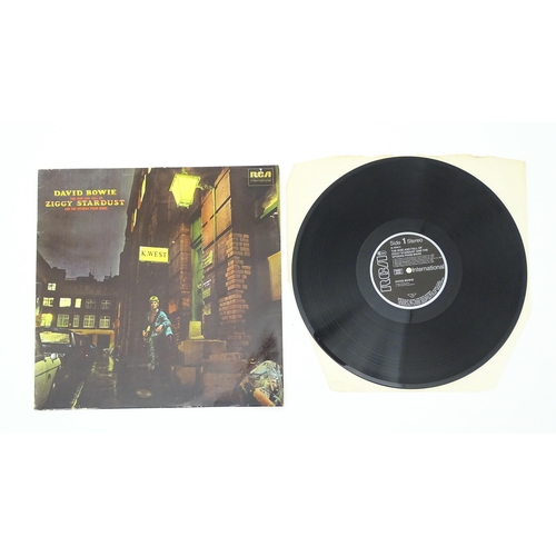 1088A - Vinyl record LP : David Bowie , 'The Rise and Fall of Ziggy Stardust and The Spiders from Mars', 33r... 