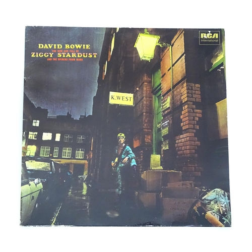 1088A - Vinyl record LP : David Bowie , 'The Rise and Fall of Ziggy Stardust and The Spiders from Mars', 33r... 