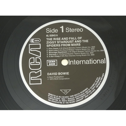 1088A - Vinyl record LP : David Bowie , 'The Rise and Fall of Ziggy Stardust and The Spiders from Mars', 33r... 