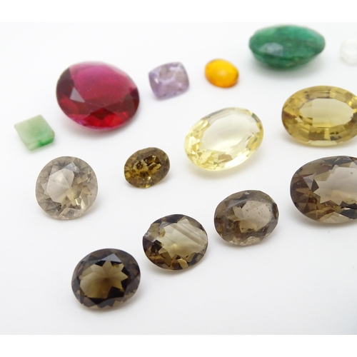 845 - A quantity of assorted loose unmounted stones and beads etc.