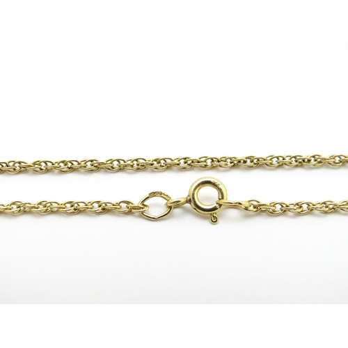 848 - A 9ct gold chain necklace. Approx. 18