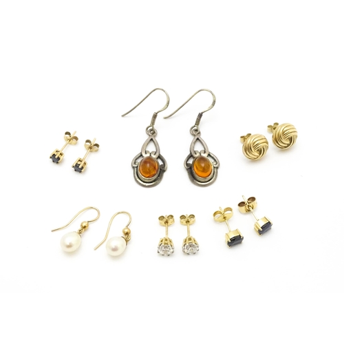 849 - Six pairs of assorted drop and stud earrings