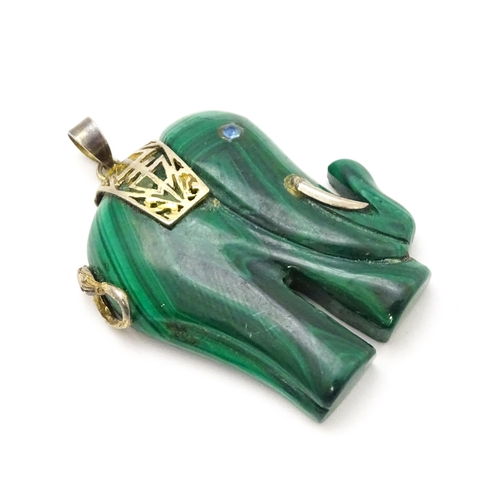 916 - A malachite pendant modelled as an elephant with silver mounts, a pair of Art Deco style drop earrin... 