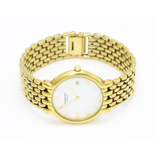 934 - A Raymond Weil gold plated stainless steel quartz bracelet wristwatch, the white dial with Roman num... 