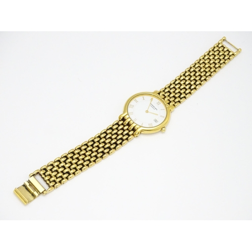 934 - A Raymond Weil gold plated stainless steel quartz bracelet wristwatch, the white dial with Roman num... 