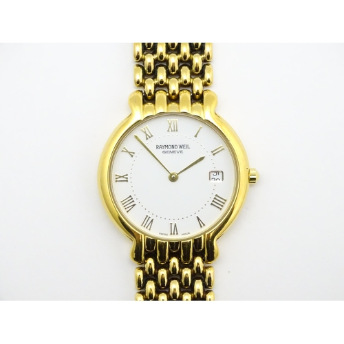 934 - A Raymond Weil gold plated stainless steel quartz bracelet wristwatch, the white dial with Roman num... 